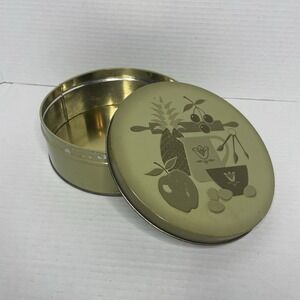 Vtg Round Canister Tin Olive Can Avocado/Pea Green Fruit & Kitchen Utensils 7" D
